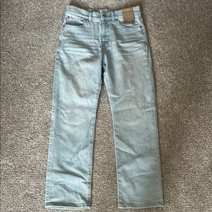 NWT- Madewell 90s Straight Leg Jeans